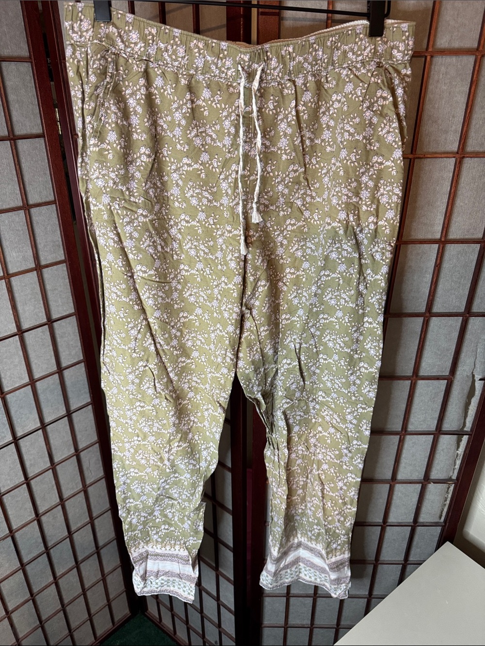 Victoria's Secret Olive Green Floral Pajama Pants